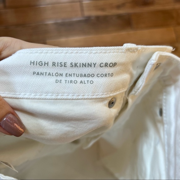 Universal Thread White High Rise Skinny Crop Jeans - Picture 2 of 5